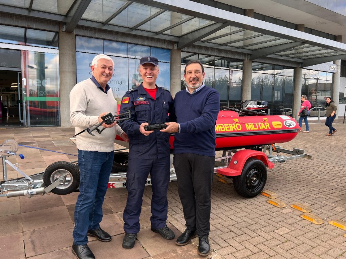 Unimed doa equipamentos aos bombeiros